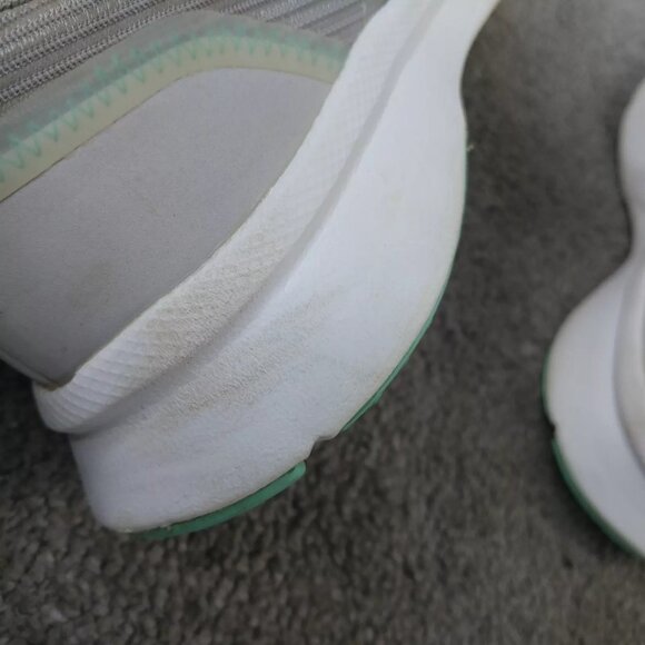 Adidas Nova Flow Cloudfoam Womens Size 7.5 Running Shoes Gray Sneakers EH2586 - Picture 9 of 11